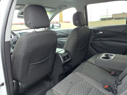 Used 2021 Chevrolet Equinox LT FWD image 26