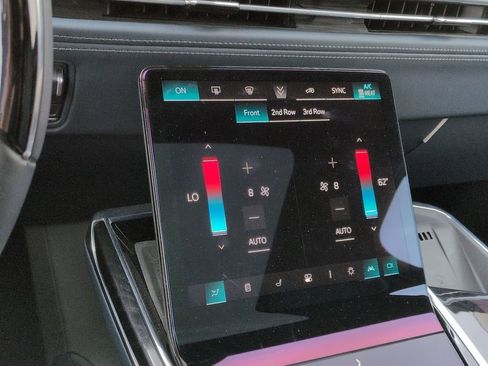 Certified 2025 Cadillac Escalade IQ Sport 2 AWD/4WD image 15