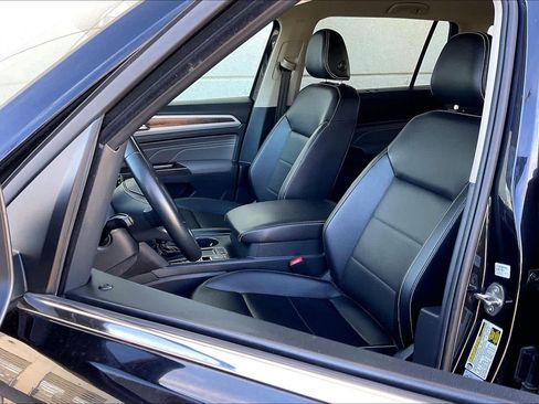 Used 2021 Volkswagen Atlas SE image 7