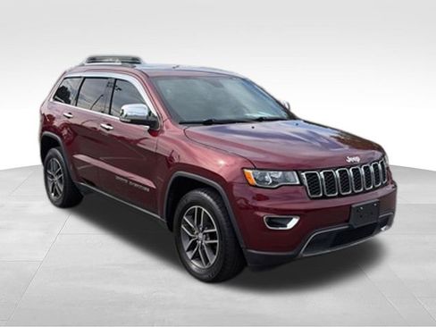 Used 2017 Jeep Grand Cherokee Limited AWD/4WD image 35