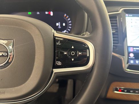 Used 2023 Volvo XC90 B6 Core w/ Protection Package Premier AWD/4WD image 10