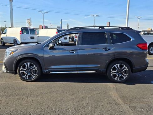 Used 2023 Subaru Ascent Limited image 6
