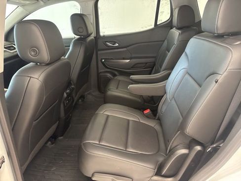 Certified 2023 GMC Acadia SLT w/ Elevation Edition image 18