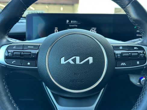Used 2025 Kia K5 GT-Line w/ GT-Line Premium Package AWD/4WD image 31