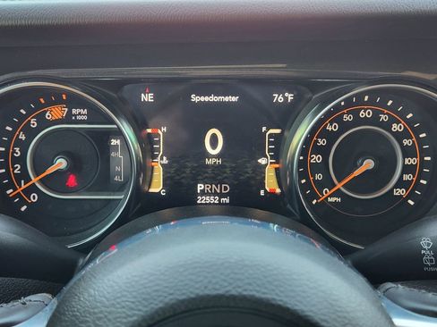 Used 2021 Jeep Wrangler Unlimited Sahara image 16