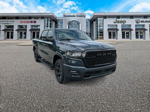 Used 2026 RAM 1500 Big Horn AWD/4WD image 2