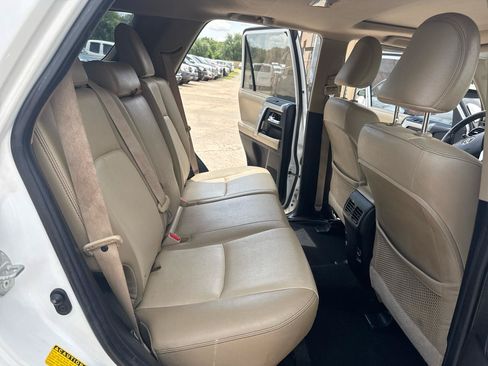 Used 2015 Toyota 4Runner SR5 Premium AWD/4WD image 22