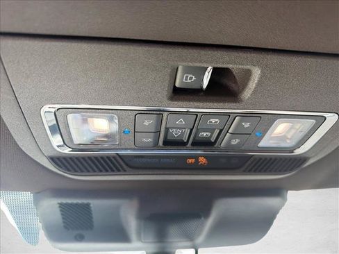 Used 2022 Ford F150 King Ranch w/ Equipment Group 601A High AWD/4WD image 18