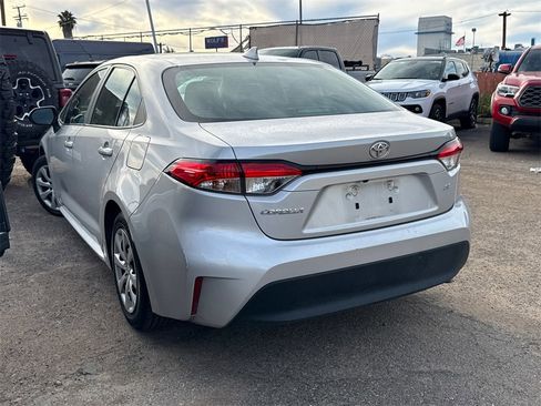 Used 2024 Toyota Corolla LE image 19