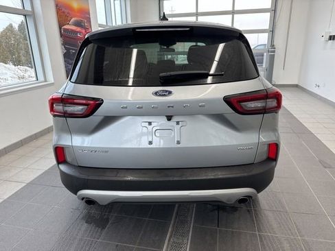 Certified 2023 Ford Escape Active AWD/4WD image 4