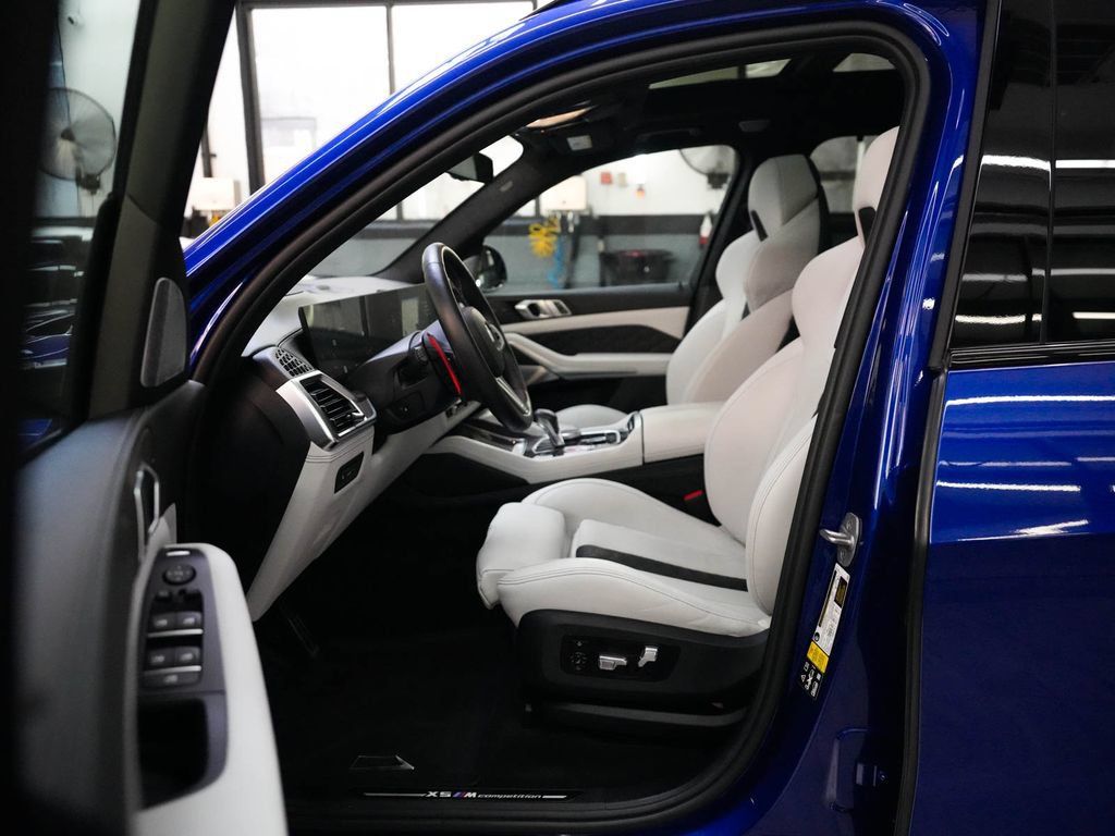 Used 2024 BMW X5 M Competition w/ Executive Package AWD/4WD image 30