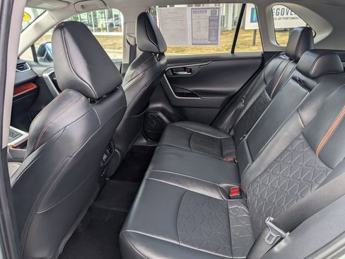 Used 2020 Toyota RAV4 Adventure image 19