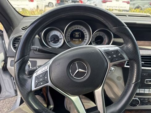 Used 2012 Mercedes-Benz C 250 Sedan image 4