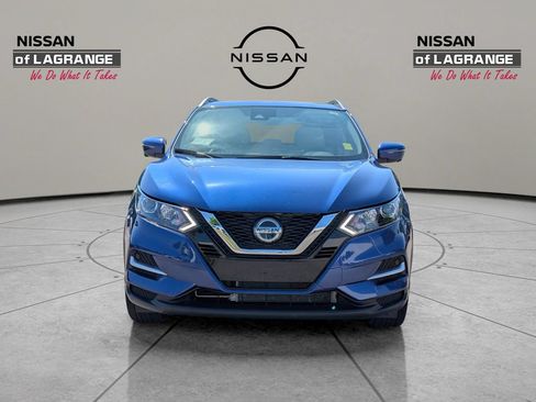 Used 2022 Nissan Rogue Sport SL AWD/4WD image 2