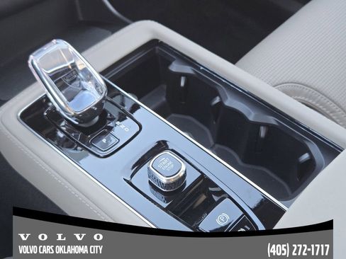 New 2026 Volvo XC90 T8 Ultra image 19