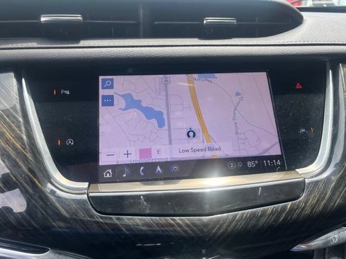 Used 2022 Cadillac XT6 Premium Luxury FWD image 14