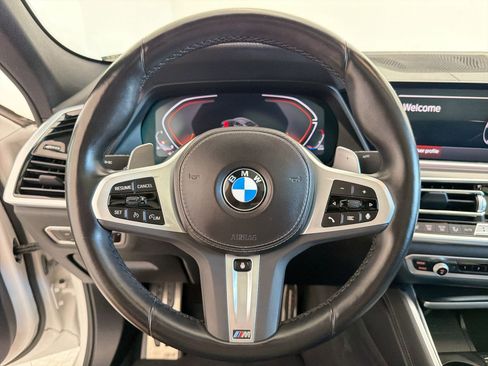 Certified 2023 BMW X6 xDrive40i w/ M Sport Package AWD/4WD image 17