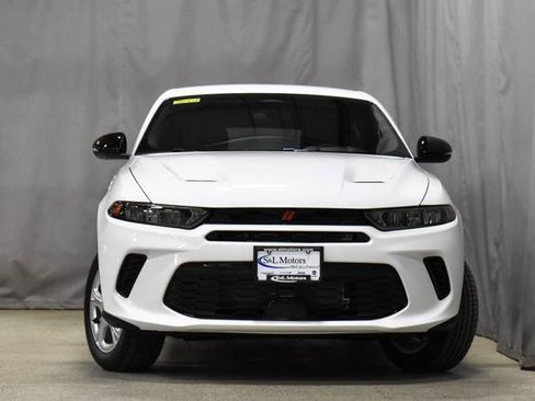 New 2025 Dodge Hornet GT w/ Cold Weather Group image 8