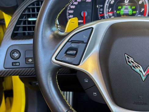 Used 2018 Chevrolet Corvette Stingray Convertible RWD image 34