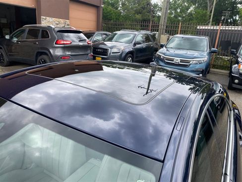 Used 2015 Mercedes-Benz CLS 400 4MATIC w/ Premium 2 Package image 12