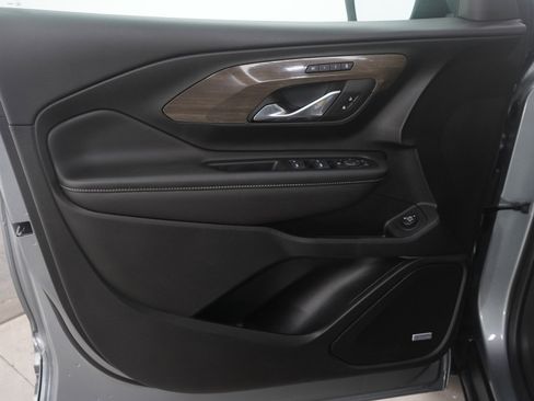 Used 2023 GMC Terrain Denali image 20