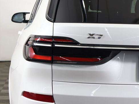 Used 2025 BMW X7 M60i w/ Executive Package AWD/4WD image 20