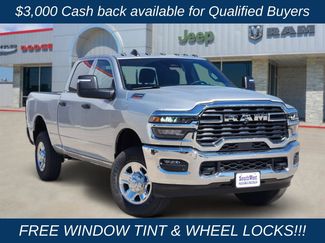 New 2026 RAM 2500 Tradesman w/ Chrome Appearance Group AWD/4WD 360° Tour