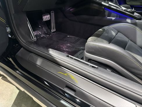 Used 2023 Porsche 911 Dakar image 28