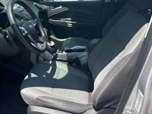 Used 2016 Ford Escape SE FWD image 11