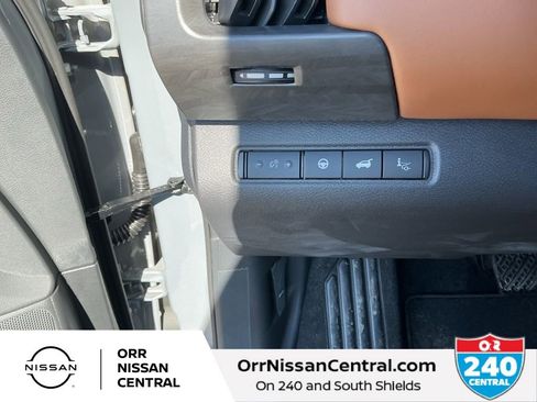 New 2026 Nissan Pathfinder Platinum image 20
