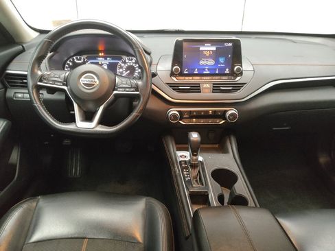 Used 2020 Nissan Altima 2.5 SR w/ Premium Package image 22