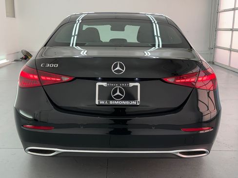 Used 2024 Mercedes-Benz C 300 Sedan image 9