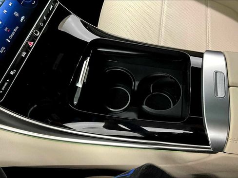 New 2025 Mercedes-Benz GLC 300 image 19