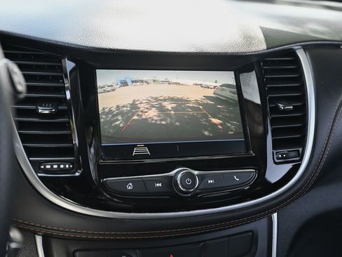 Used 2022 Chevrolet Trax LS w/ Tint and Cruise Package AWD/4WD image 28