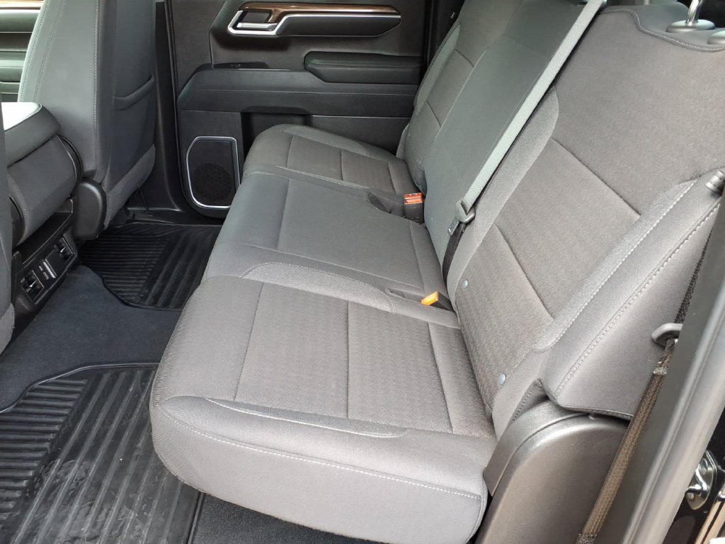 Used 2026 Chevrolet Silverado 1500 RST AWD/4WD image 13