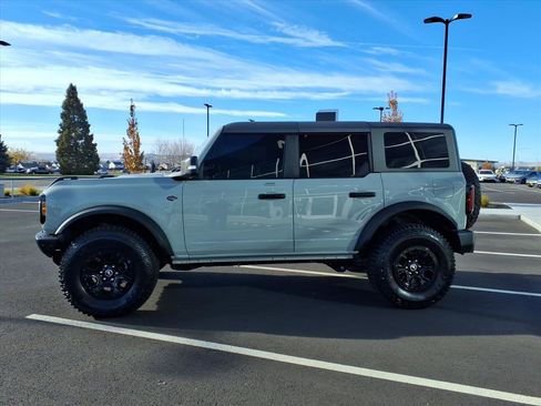 Used 2022 Ford Bronco Wildtrak image 4