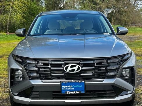 Certified 2025 Hyundai Tucson SE AWD/4WD image 5
