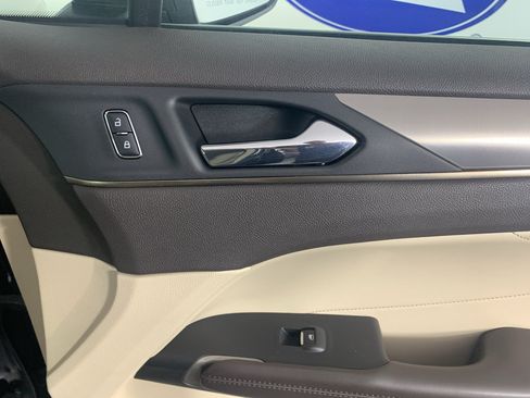 Used 2017 Lincoln MKC Premiere FWD image 40