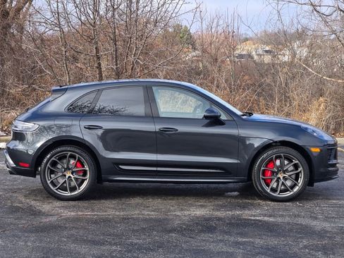 New 2026 Porsche Macan GTS image 8