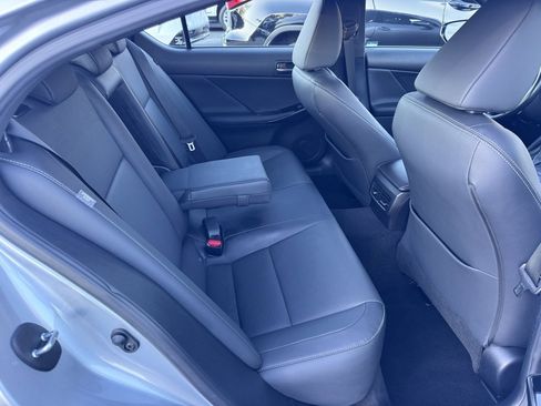 Used 2022 Lexus IS 300 image 26