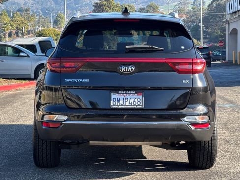 Used 2020 Kia Sportage EX image 5