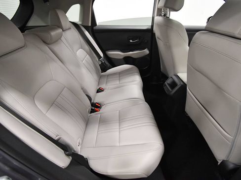 Certified 2024 Honda HR-V EX-L image 17
