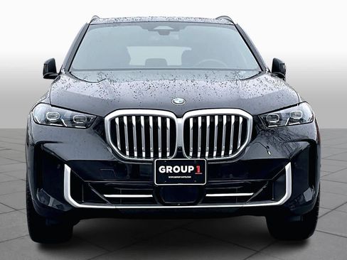 Used 2025 BMW X5 xDrive40i w/ Climate Comfort Package image 3