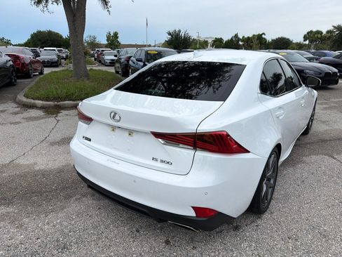 Used 2019 Lexus IS 300 F Sport w/ F Sport Package RWD image 4