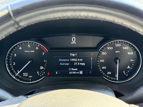 Used 2019 Cadillac XT4 Premium Luxury w/ Cold Weather Package image 29