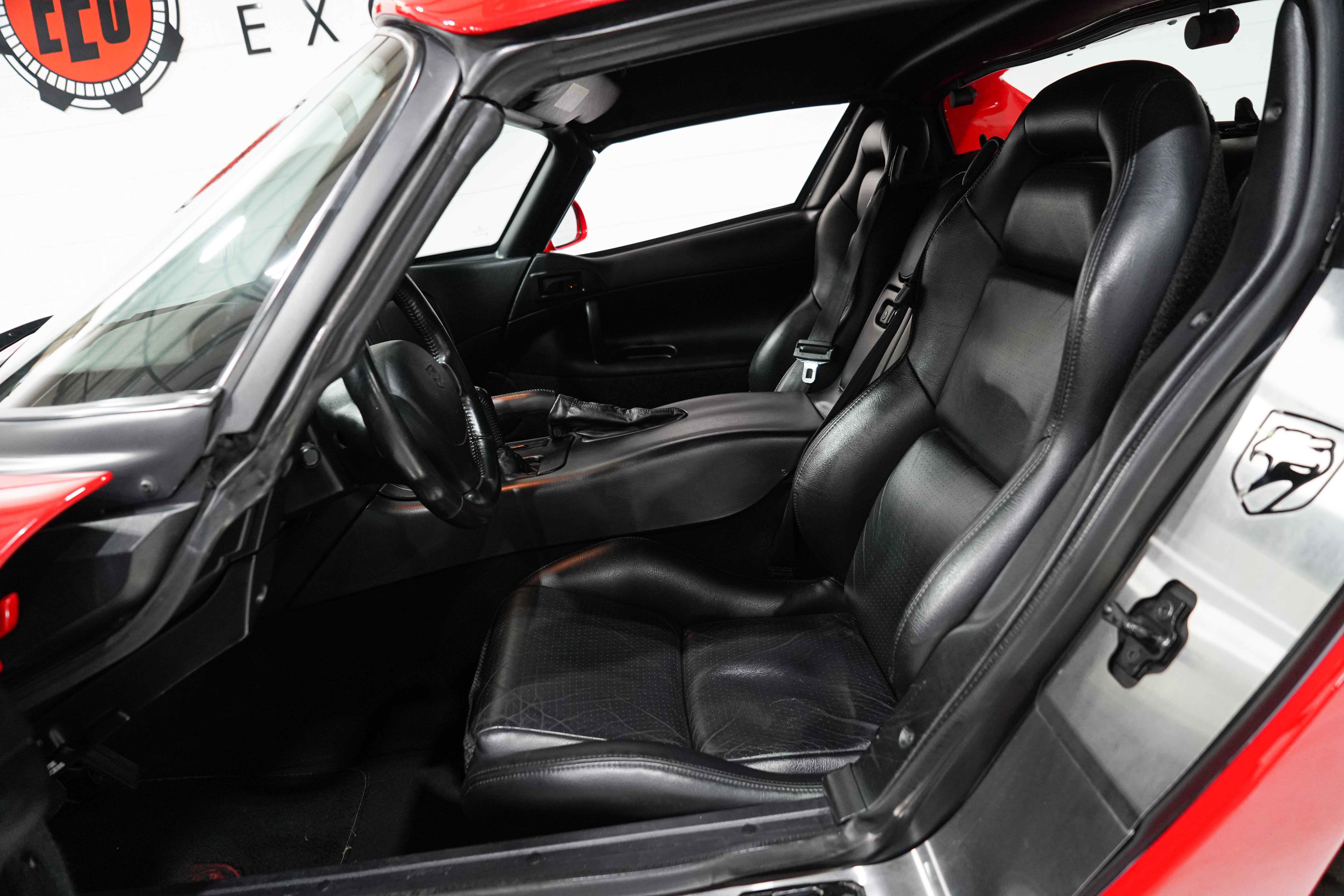 Used 1998 Dodge Viper RT/10 RWD image 8