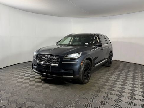 Used 2024 Lincoln Aviator Reserve w/ Equipment Group 201A AWD/4WD image 3