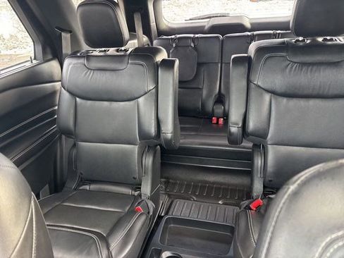 Used 2021 Ford Explorer ST w/ ST Street Pack image 35