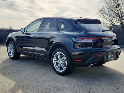New 2026 Porsche Macan image 3