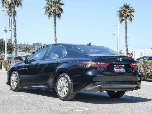 Used 2023 Toyota Camry LE FWD image 7